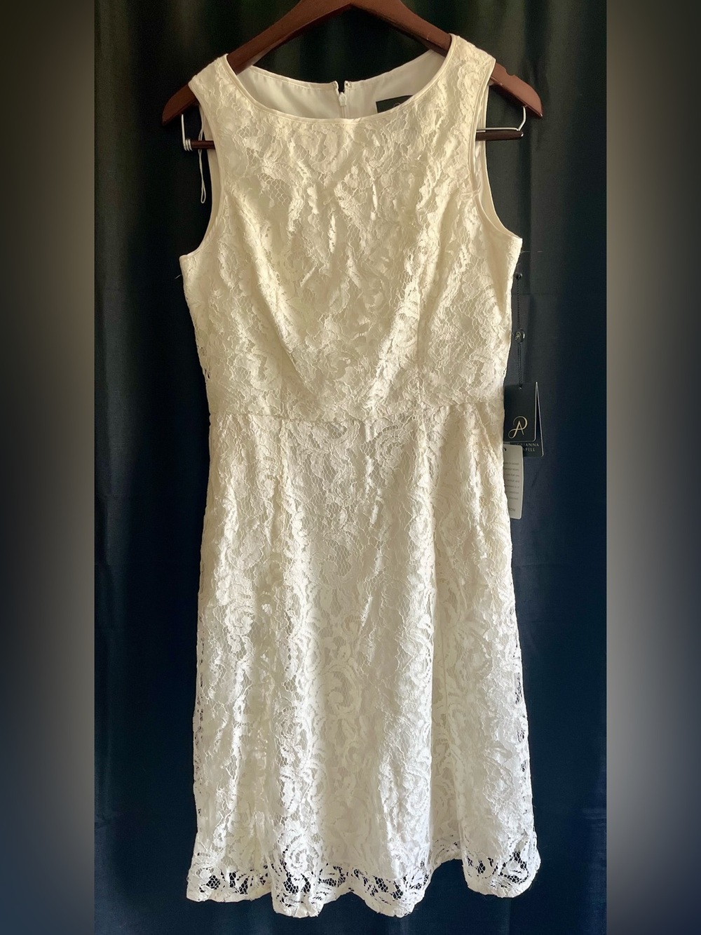 Adrianna Papell NWT White Sleeveless Dress